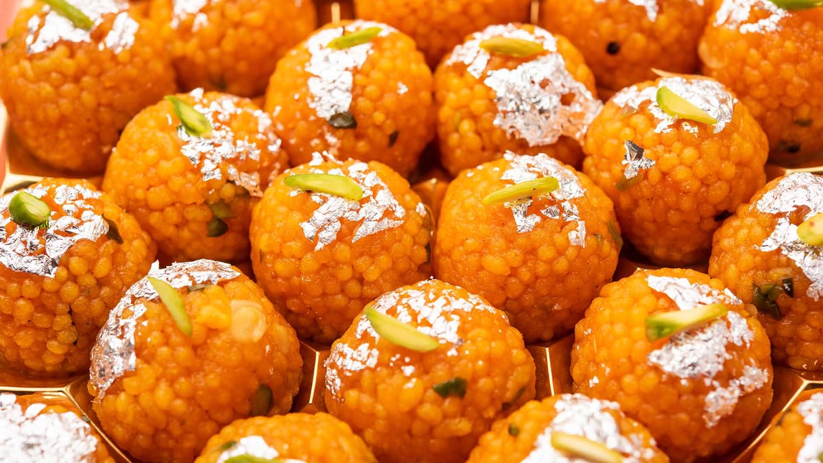 Fresh motichoor ladoo